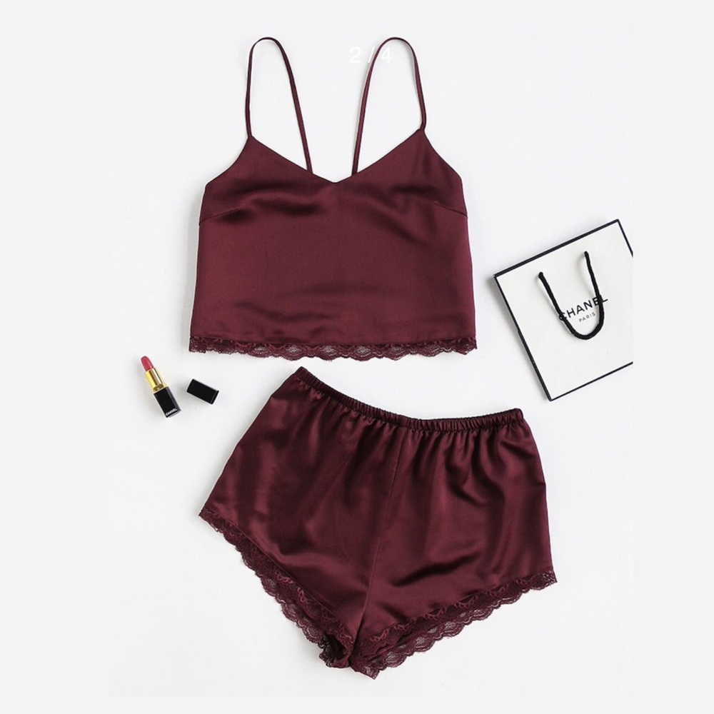 Crimson Burgundy Lace Trim Satin feel Cami and Shorts Pajama Set size Small